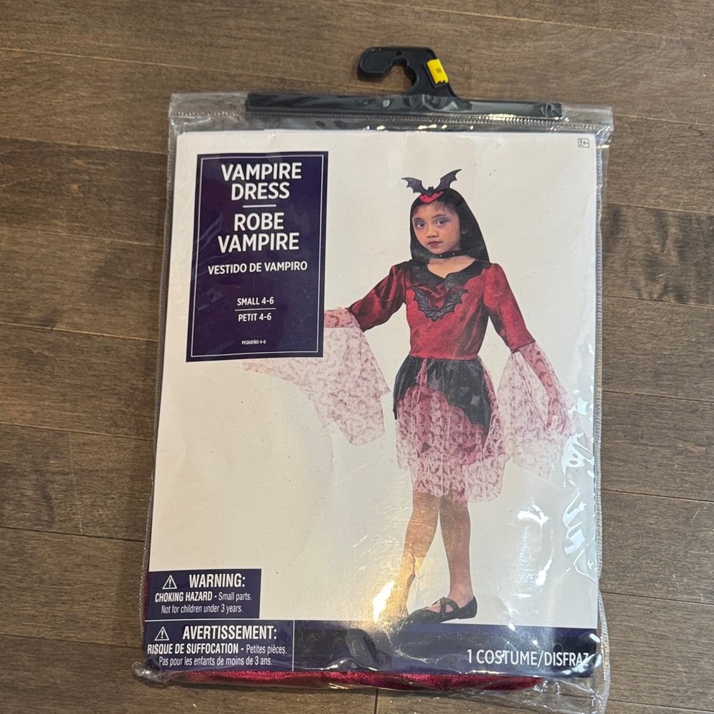 NWT Vampire Dress Costume for Kids